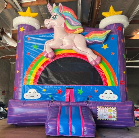 13' x 13' Magical Unicorn