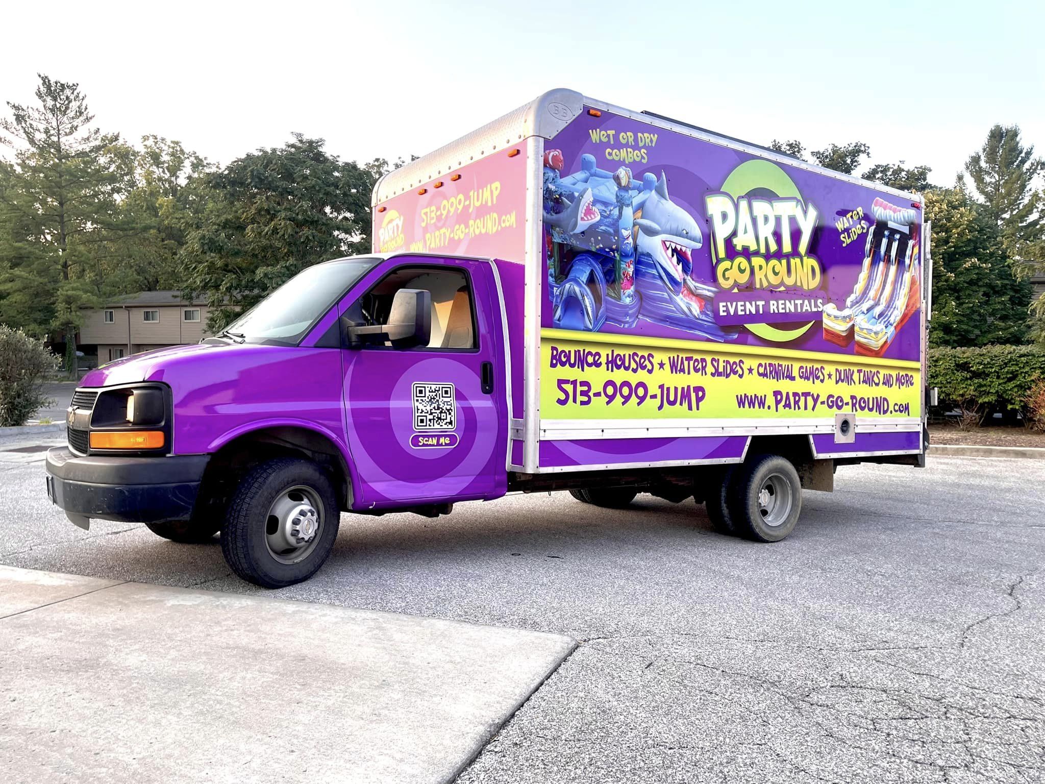 Branded Party Go Round box truck professional delivery