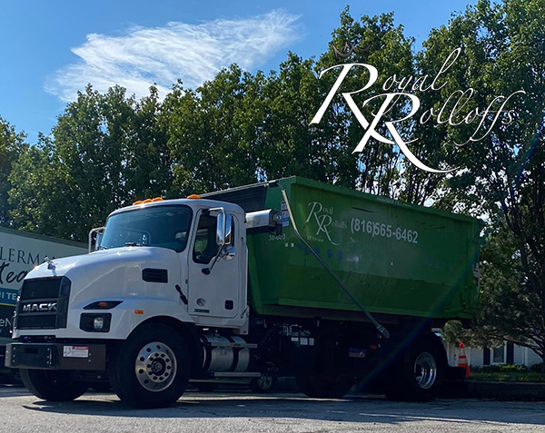Looking for an affordable dumpster rental in Overland Park? Look no further than Royal Rolloffs! We offer a range of sizes and flexible delivery and pickup times to fit your schedule. Call us today for reliable dumpster rental services!