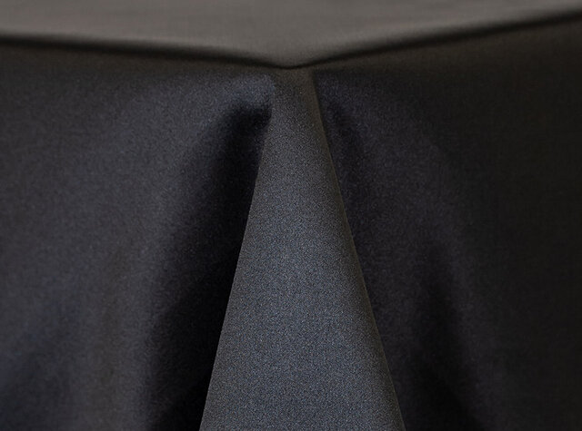 Linen - Black Lamour 120in Round Tablecloth