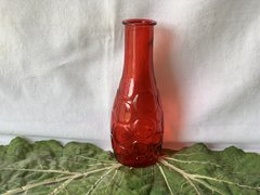 Red Vase w Dots