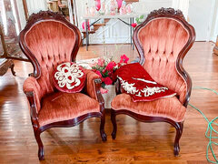 Vintage Rose Velvet Victorian 'Dianne’ Chair