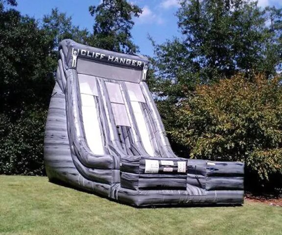 22FT Cliffhanger Drop Slide
