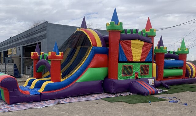 Skittlez Obstacle Course Rental