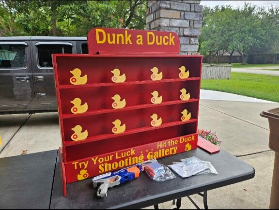 Dunk a Duck Shooting Gallery Game