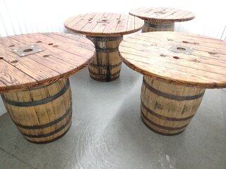 hiskey Barrel Table