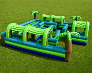 30ft x 30ft Maze