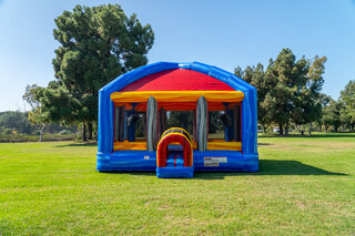 Big and Fun XL Bounce House