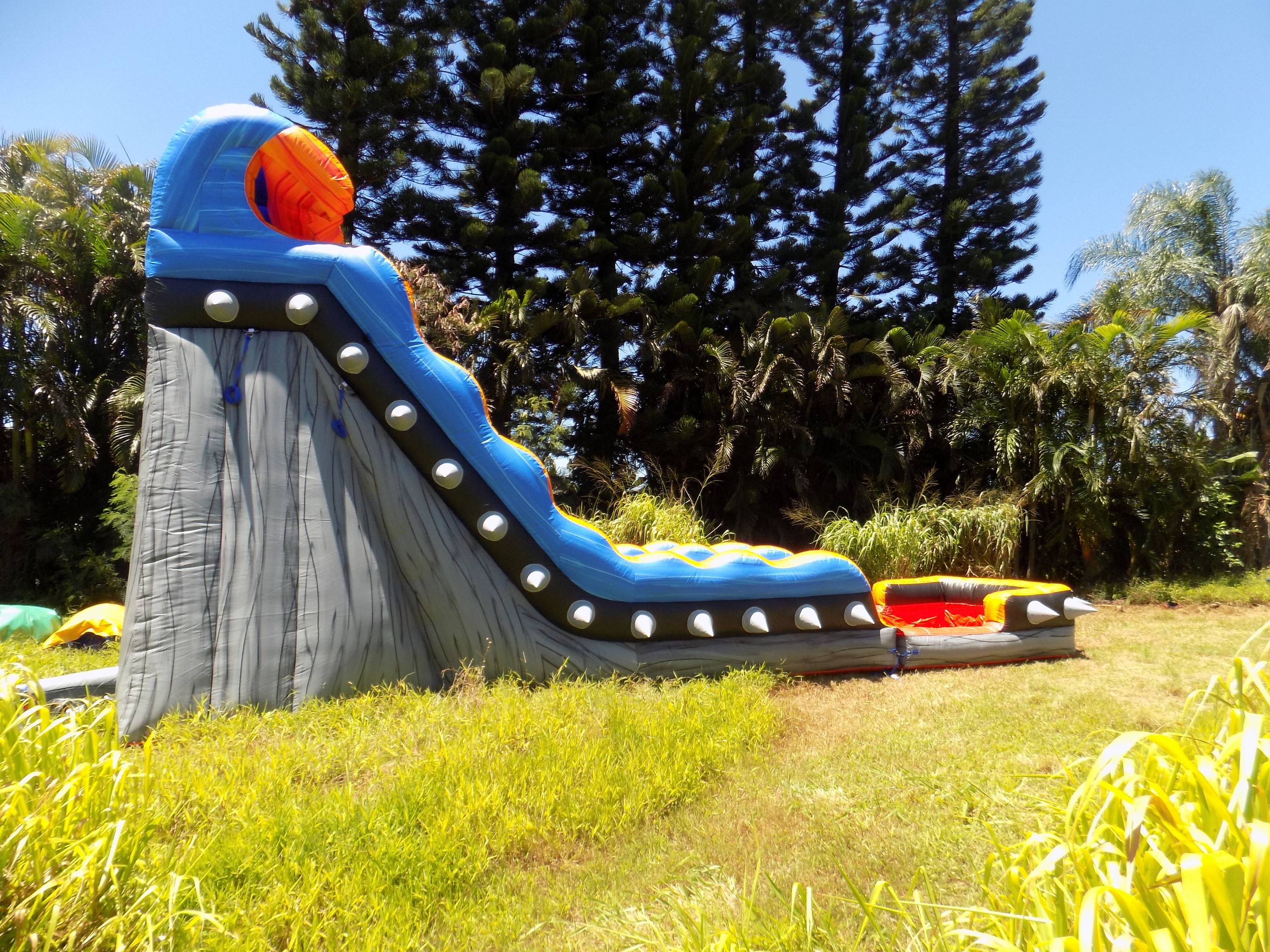 Shaka Slides Maui | Maui Inflatable Water Slide Rental | Concessions ...