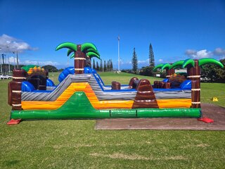 30' Island Breeze Obstacle Course