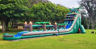30' Twin Falls w/Slip & Slide (Dual Lane)