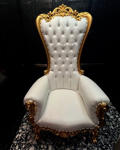 Throne Chair