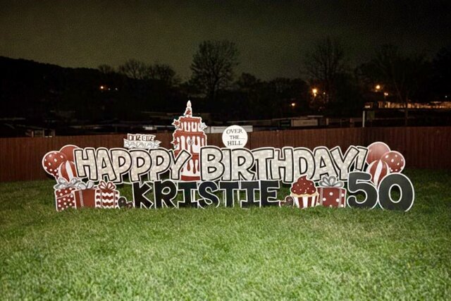 birthdaycrimsonwhiteyardsign