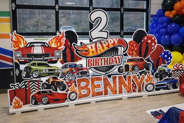 indoorhotwheelsbirthdaysign