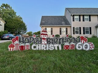 Crimson & White Super-Sized Happy Birthday