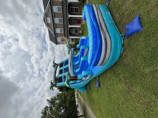18’ double lane Cool Breeze Waterslide