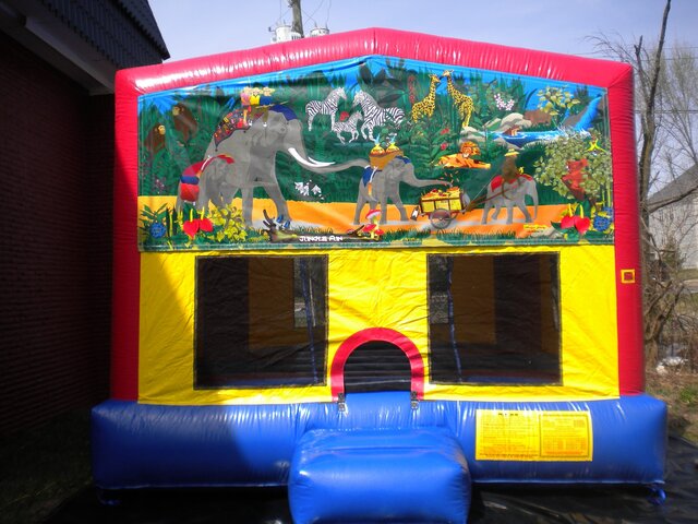Jungle Fun Wet Or Dry Slide Bouncy House
