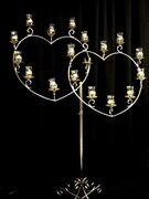17 Lite Gold Flowers Double Heart Stand