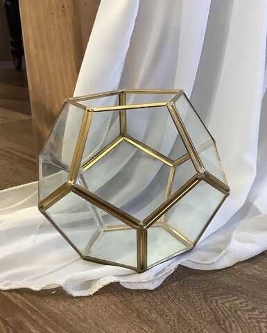 Terrarium 6.5 Inch Gold and Glass Round