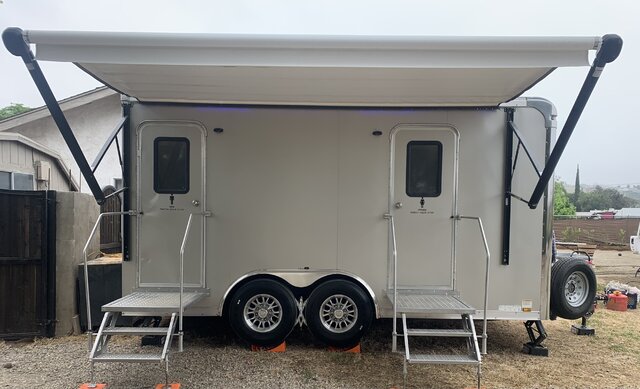 Luxury Restroom Trailer 6 stall