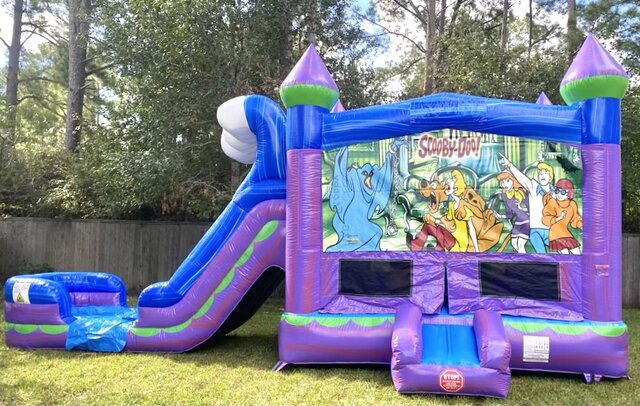 Scooby-Doo! Wave Bounce House with Dual Lane Wet Slide