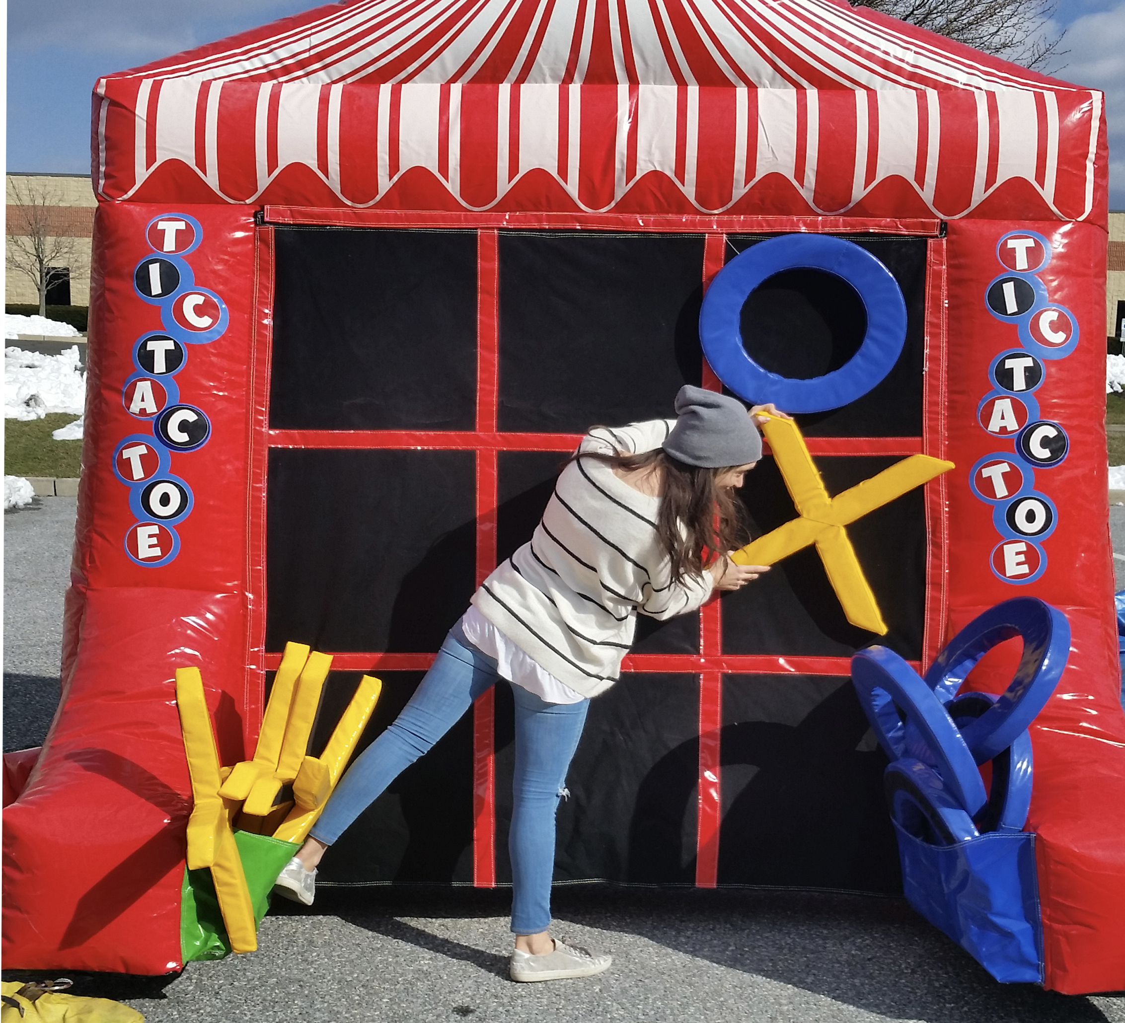 Inflatable Tic-Tac-Toe Game, 11pc