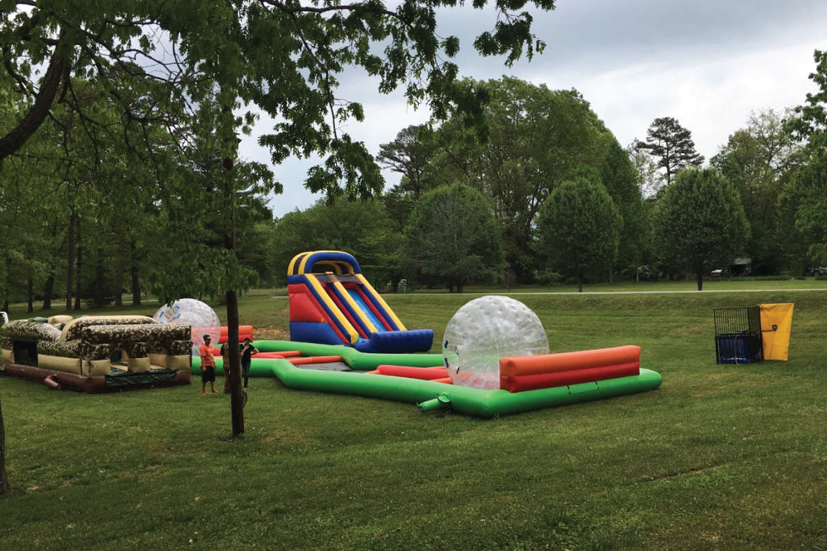 Signal Mountain, TN Water Slide & Bounce House Rental TN Shelf