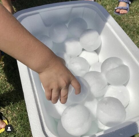 Real Snowballs for Snowball Fight