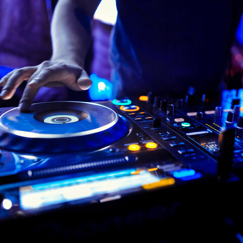 Disc Jockey | StrouseEntertainment.com Newville PA