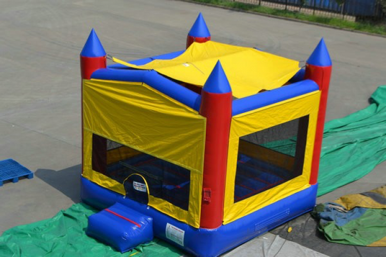 the best tampa bounce house rental