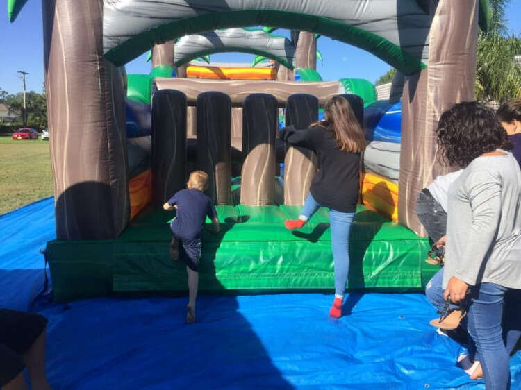 tampa bounce house rental Valrico