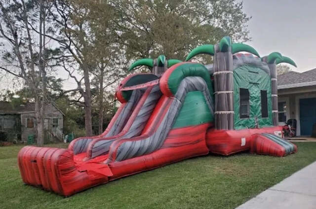 Combo Bounce House with Dual Slide Rental from Treasure Coast Party Rentals Combo Bounce House with Dual Slide Rental from Treasure Coast Party Rentals