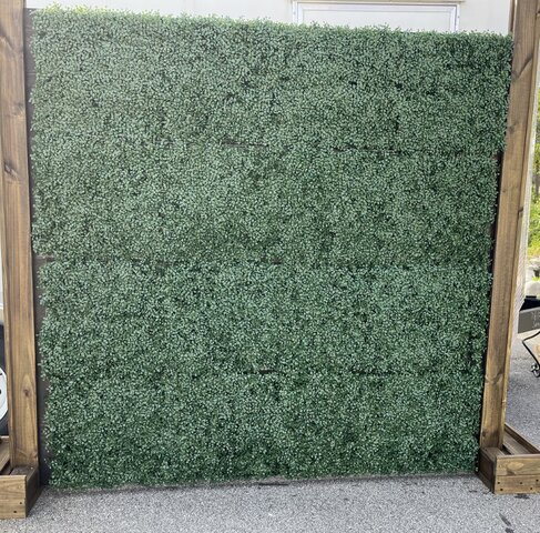 Green Hedge Backdrop ( 8'W x 7'H)