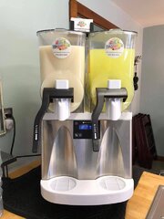 <p>6 Gallon Margarita Machines</p>