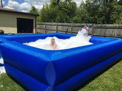 Foam Pit and Machine Foam Pit and Machine