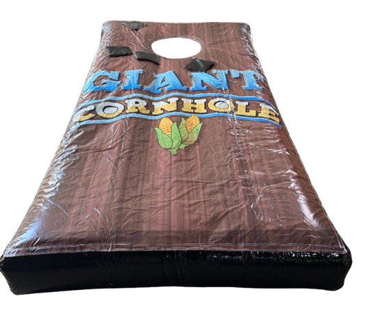 GIANT CORNHOLE 