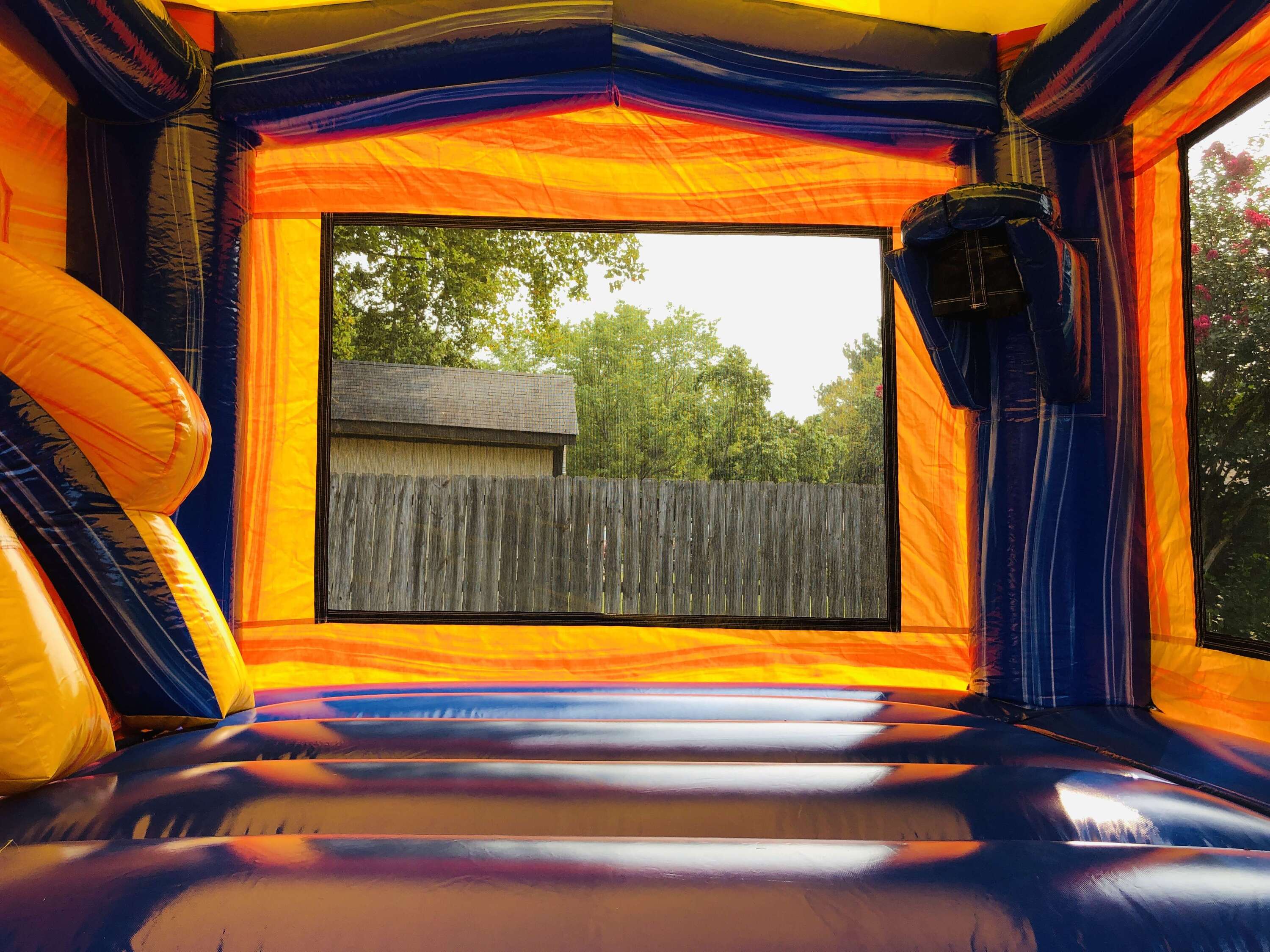 Blue Electric Bounce Area