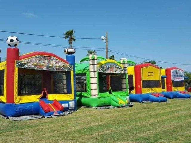 Kids On The Moon Bounce House Party Rental