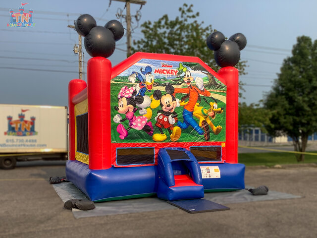 Mickey and Friends Bounce House DRY