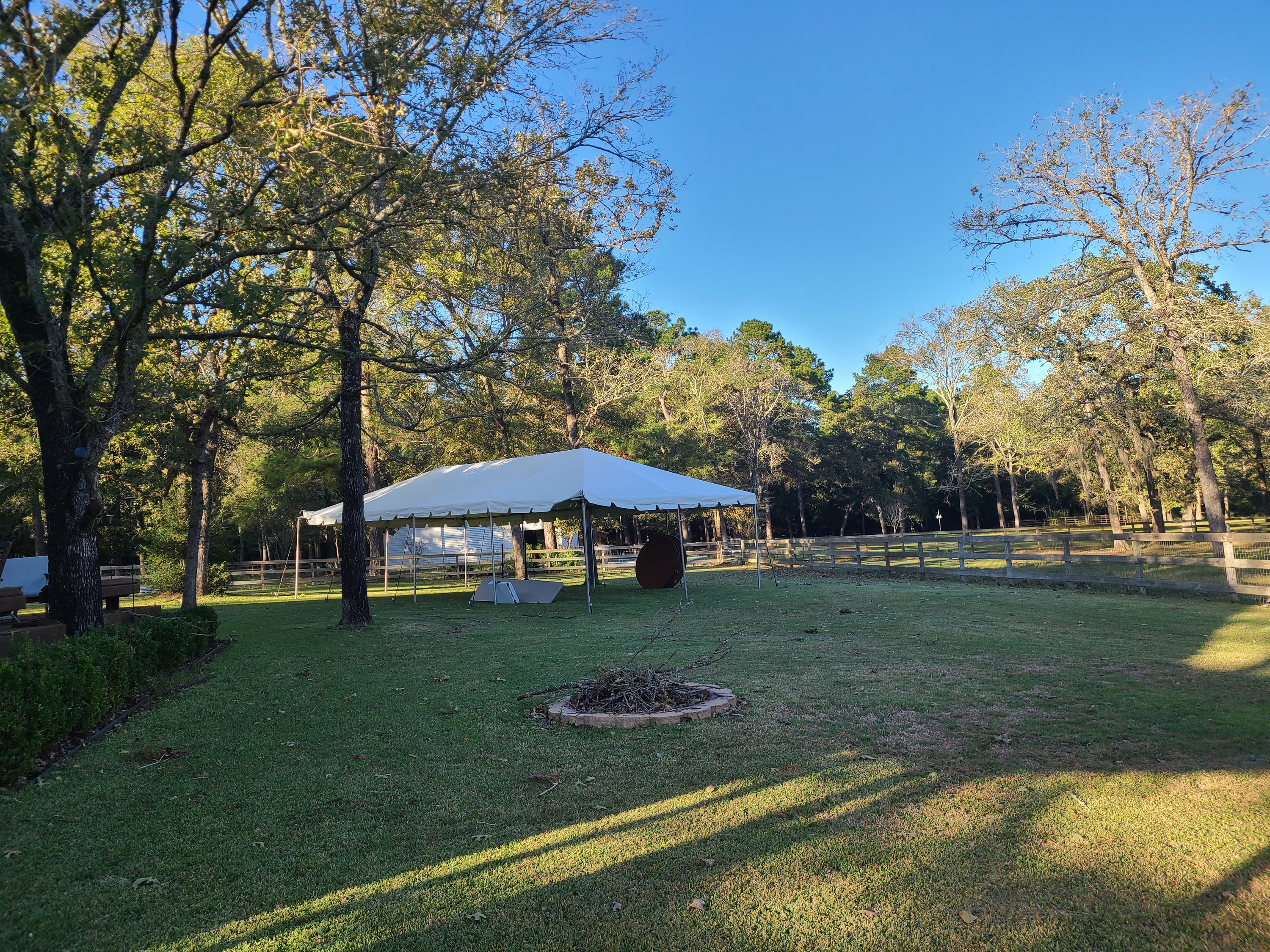 40x40 Frame Tent - Sunny Side Party Rentals