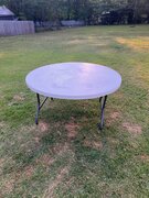 5ft Round Table