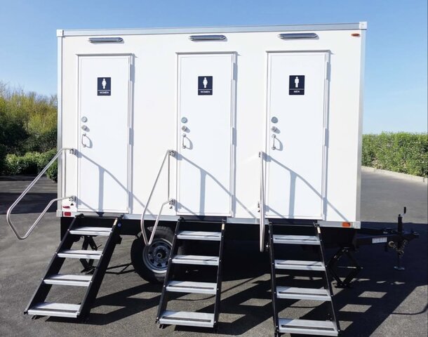3 Stall Restroom Trailer 