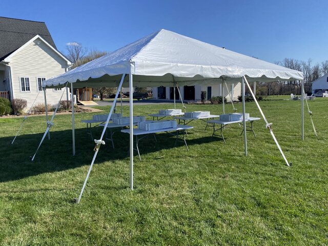 20' x 20' Two Guys Tent Package