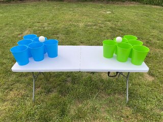 Giant Pong