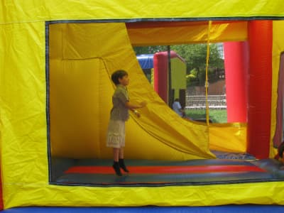 Bounce Huse With Slide Rentals Made Easy