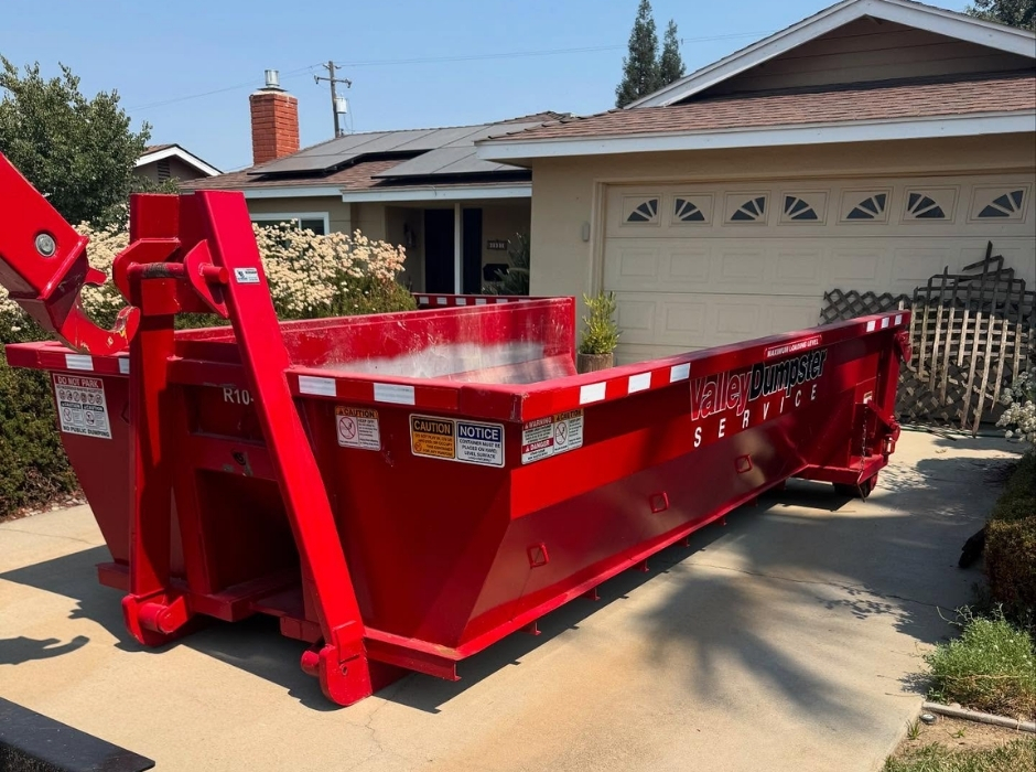 10 yard dumpster for garage cleanout in Fresno CA