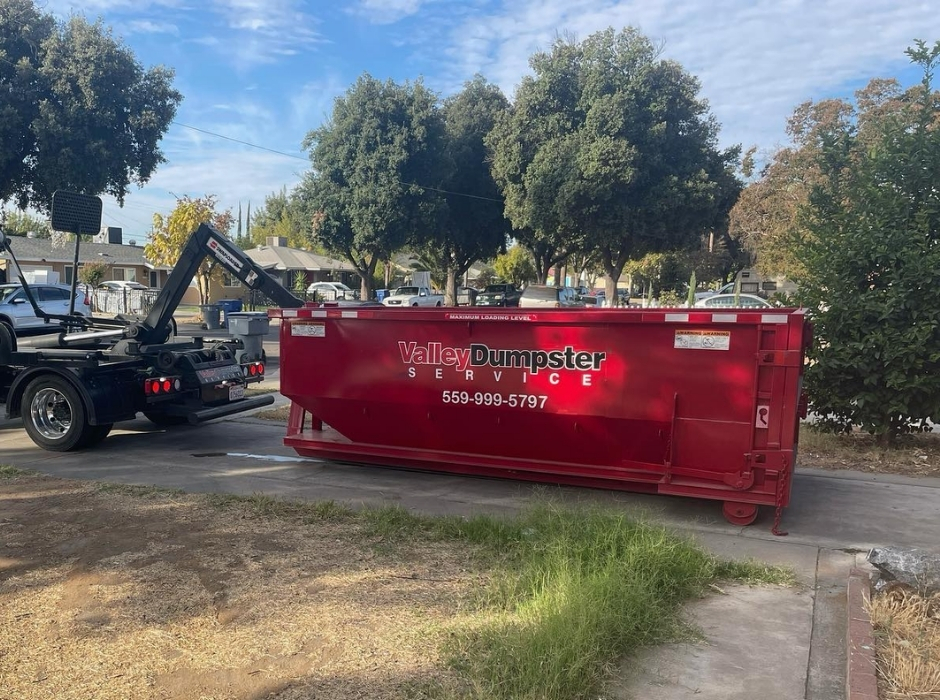 15 yard roll off container at construction site Fresno County