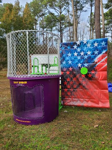 Dunk Tank USA Stars and Stripes Theme 500 Gallon