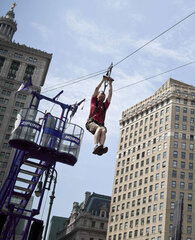 <b><font color=red><b>100ft Zip Line Ride</font><br><font color=blue>Size 174 L x 20 W x 28 H</font></b></small>