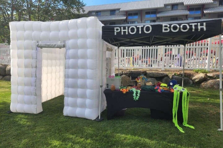 Vertical Entertainment 360 Photo Booth at Billerica MA corporate party
